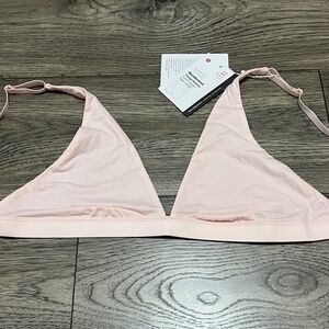 NWT Lululemon Wundermost Triangle Bralette A-D Cups Size 8 Strawberry Milkshake